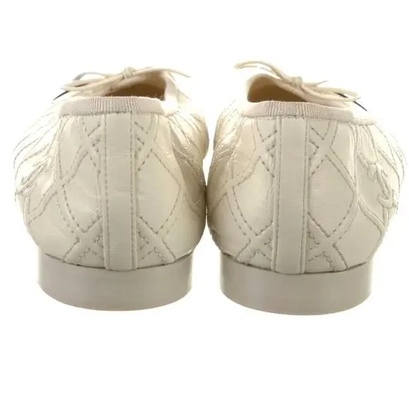 Chanel Off-White Black Toe Ballet Flat - Picture 7 of 9